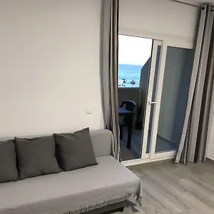 Benalbeach Ana , Benalmádena España